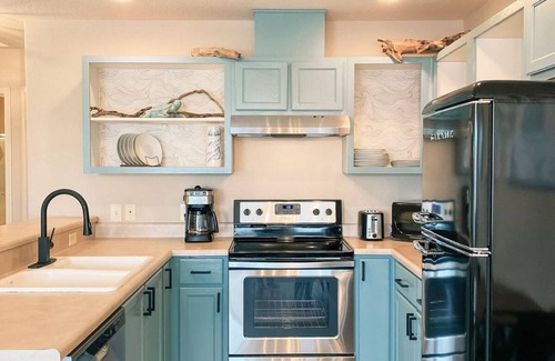Long Beach House | This townhouse is a 2 bedroom(s), 2 bathrooms, located in Long Beach, WA.