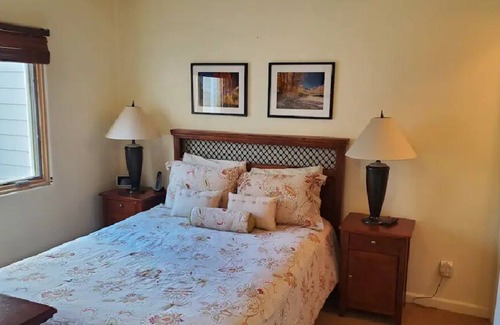 Mammoth Lakes Villa | This unit has been beautifully remodeled. It has three bedrooms and two bathrooms and is a two-story unit.