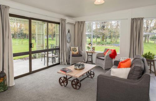 Ashburton House | Thistle Cottage