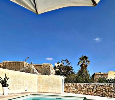 Xewkija Bed & Breakfast | Thistle Lodge Peaceful Gozo Retreat with Pool Ambience