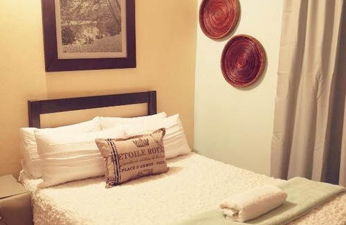 Magudu House | Thokazi Haven Guest House & Backpacker