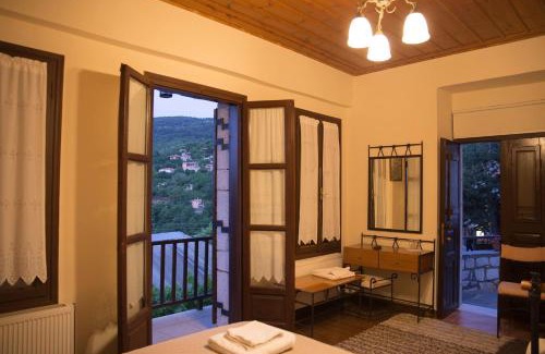 Ano Doliana House | Tholos