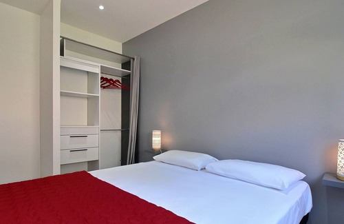 Morel Villa | THOMANA Villa, private pool, sea and beach view 100 m away!