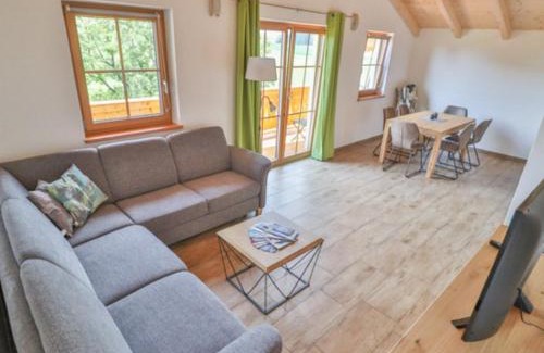 Saaldorf-Surheim Apartment | Thomanhof