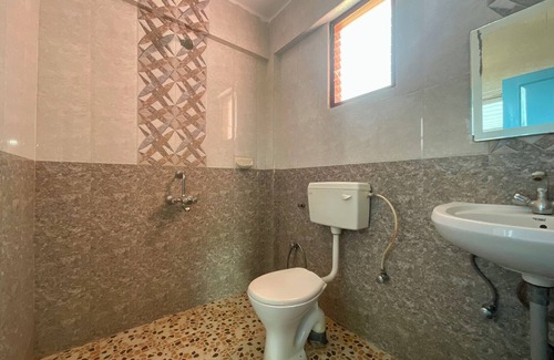 Ashvem Hostel | Thomas Ashwem x One Light Stays