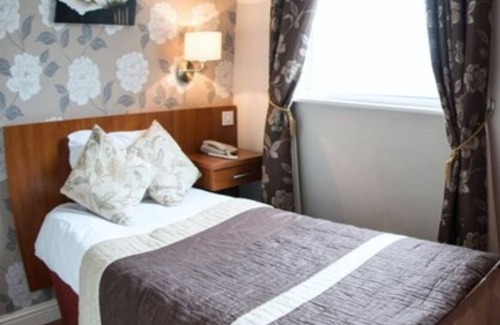 Leamington Spa Hotel | Thomas James Hotel