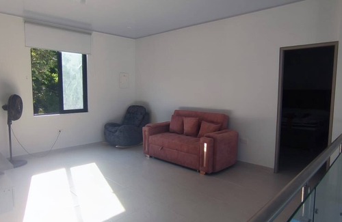 Melgar House | Thomas' Ranch