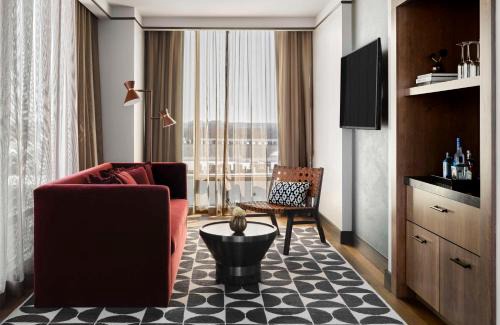 Buckhead Village Hotel | Thompson Atlanta - Buckhead, by Hyatt