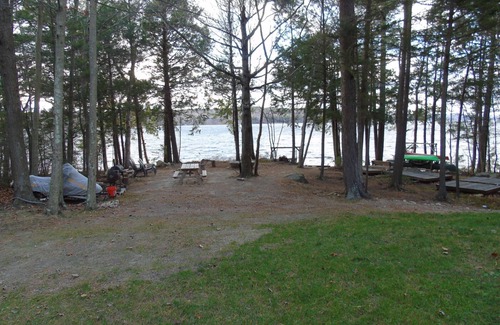 West Poland Cabin | Thompson Lake 3 Bedroom 2 Bath Waterfront Home