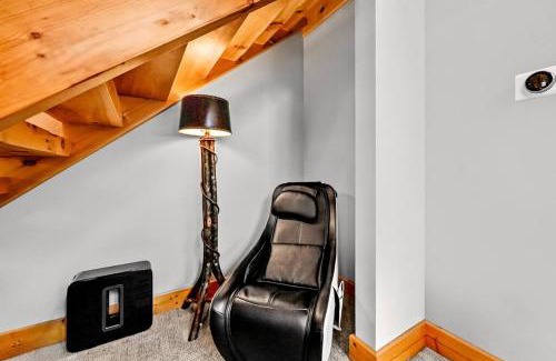 Thompsonville House | Thompsonville Lodge 3 bedroom - Hot tub - Sauna - 24hr Crystal Shuttle