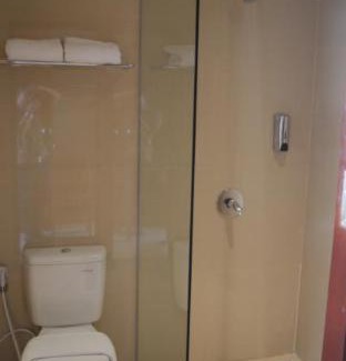 Medan Hotel | Thong's Inn Hotel Kualanamu