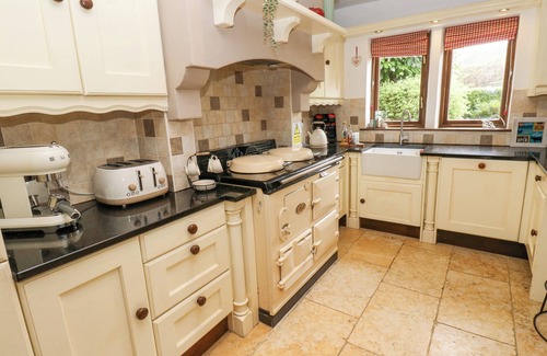 Emley Cottage | Thorncliffe Lane Guest House