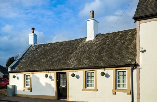 Kippen House | Thornhill Lodge Luxury 4 Bedroom all ensuite