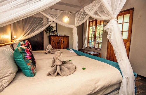 Thorny Bush Game Reserve Cabin | Thornhill Safari Lodge