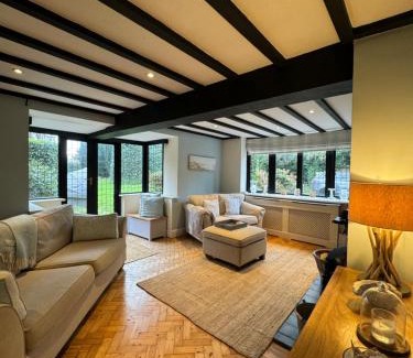 Thornton Hough House | Thornton House Private Country House Thornton Hough Entire House sleeps 6