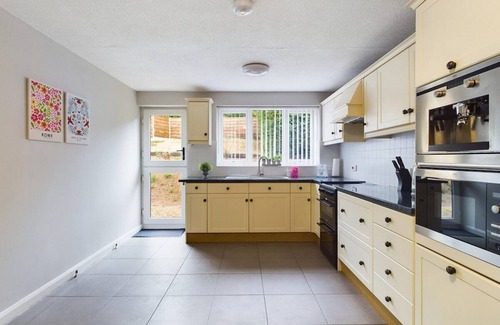 Macclesfield House | Thornton Lodge by Our Home Short Stays