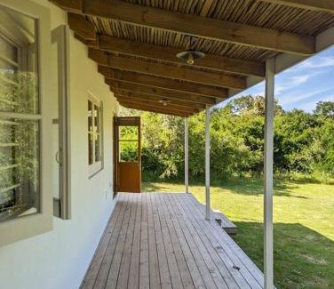Buffalo Hills Game Reserve Apartment | Thornybush, River Cottage