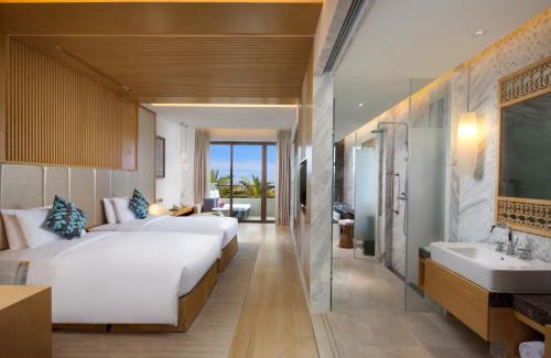 Yazhou District Resort | Thousand Cranes Sanya Yazhou Bay Int'l Exchange Centre,Curio by Hilton