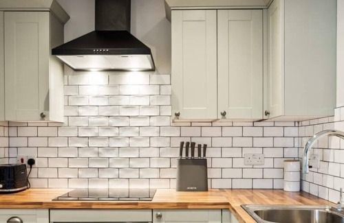 Henley-on-Thames Apartment | Three at Swiss Farm - Sage, Rosemary & Thyme