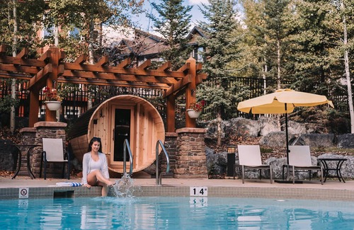 Canmore Condo | Three Bears Hydeaway at Stoneridge