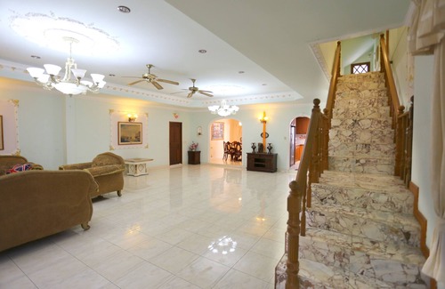Na Kluea Villa | Three Bears Villa