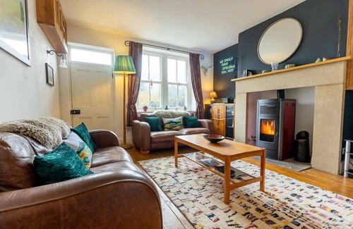 Peak District House | Three Bed Cottage in the heart of the Peaks