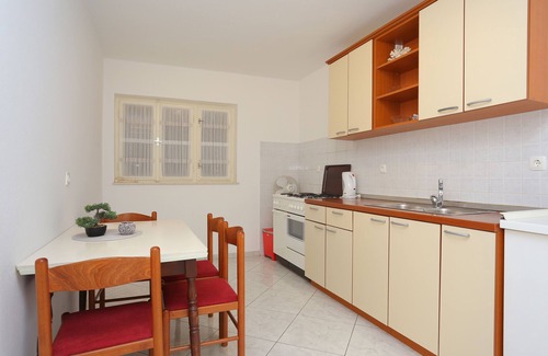 Brela Apartment | Three bedroom apartment with terrace and sea view Brela, Makarska (A-2718-a)