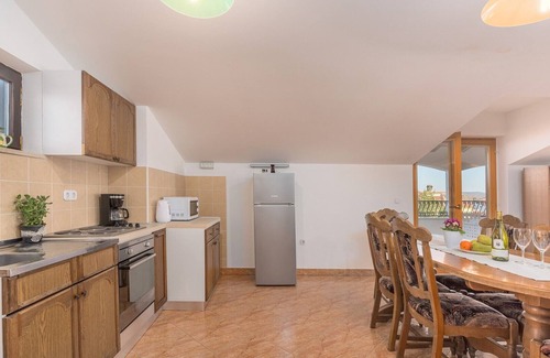 Musalez Apartment | Three-Bedroom Apartment Katalin II in Musalež