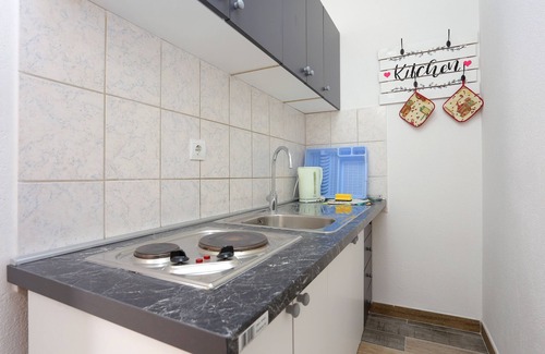 Mejasi Apartment | Three bedroom apartment with terrace Split (A-21026-a)