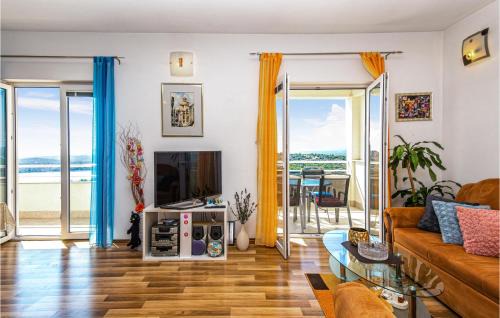 Meterize Apartment | Three-Bedroom Apartment In Sibenik
