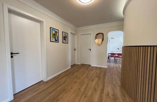City Center Apartment | Three bedroom apartment close to downtown
