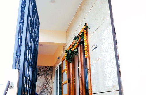 Tiruchanur Villa | Three bedroom Brand NEW Luxurious Villa located behind Taj Hotel.
