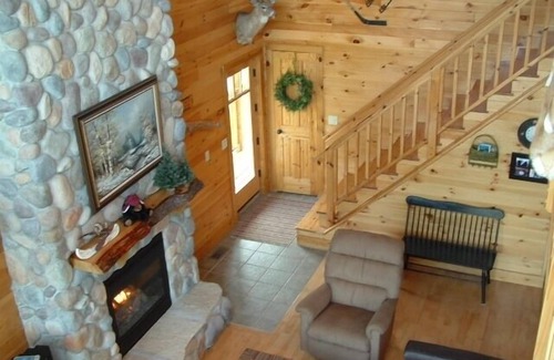 Munising Ski Chalet | Three bedroom chalet on Sixteen Mile Lake