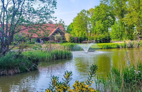 King's Lynn Cottage | Three Bedroom Cottage - King's Lynn - Hay's Wood Retreat