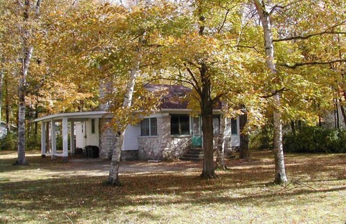 Egg Harbor Cottage | Three bedroom cottage in Point Beach area of Egg Harbor