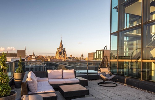 Laurieston Apartment | Three Bedroom Executive - 3 Bedroom Executive Apartment