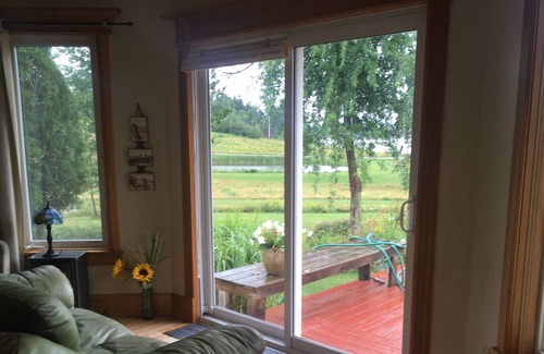 Chance Harbour Cottage | three bedroom fully equipped house, water view, 5 min from best beaches