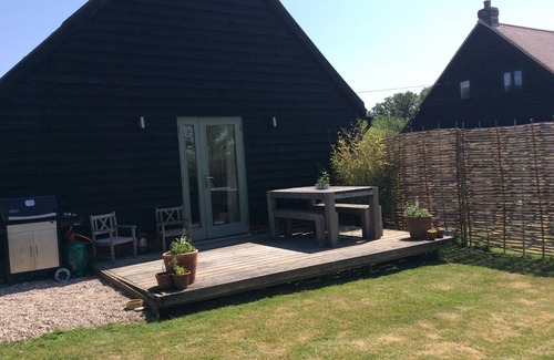 Mayfield House | Three bedroom holiday cottage set with in 12 acres of Wealden countryside
