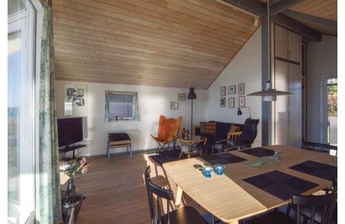 Frolunde House | Three-Bedroom Holiday Home In Slagelse