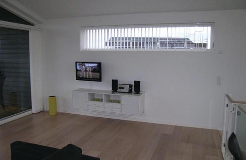 Nordstrand House | Three-Bedroom Holiday home Frederikshavn with Sea View 03