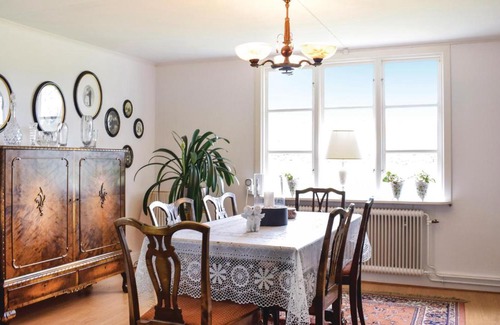 Kalmar Municipality House | Three-Bedroom Holiday Home In Halltorp