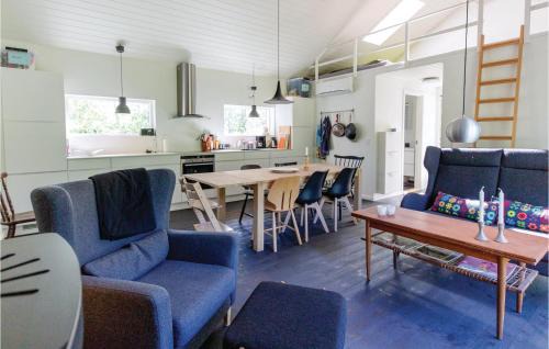 Hojby House | Three-Bedroom Holiday Home In Hojby
