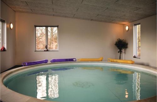 Ronde House | Three-Bedroom Holiday Home In Ronde