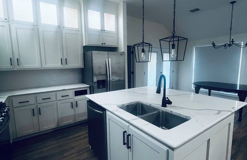 Leesville House | Three bedroom home in the center of Leesville
