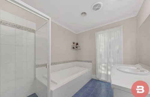 Wallan House | Three Bedroom Home in Wallan