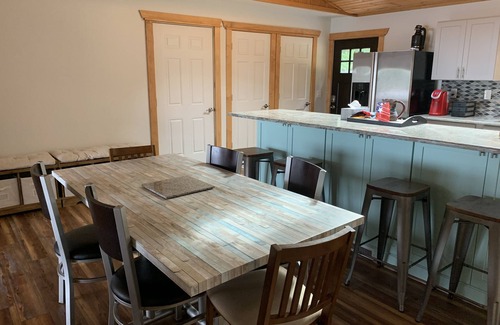 Mecosta House | Three bedroom house with beach volleyball on the Tri-lakes