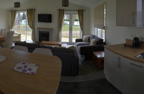 King's Lynn House | Three Bedroom Lodge 13