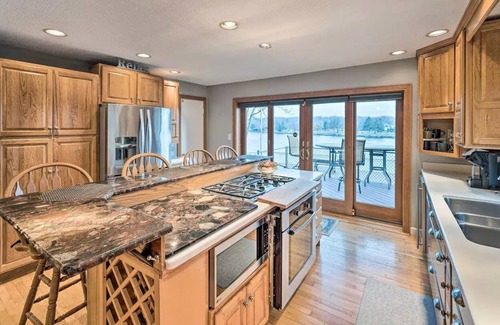 Rockford House | Three bedroom on River sleeps 10. Sits on the Rock River w/ gorgeous views.