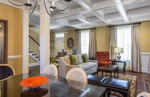 Lackey Apartment | Three-Bedroom Presidential Suite