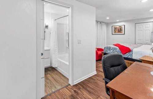 Plato Center Bed & Breakfast | Three Bedroom Suite, The Whole Floor